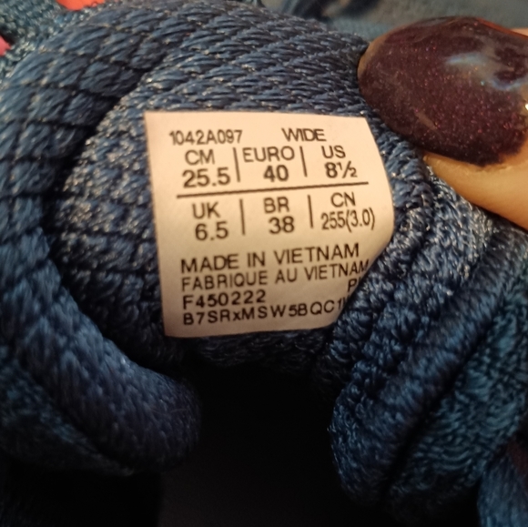 Asics running shoes 8.5 blue - Picture 4 of 5